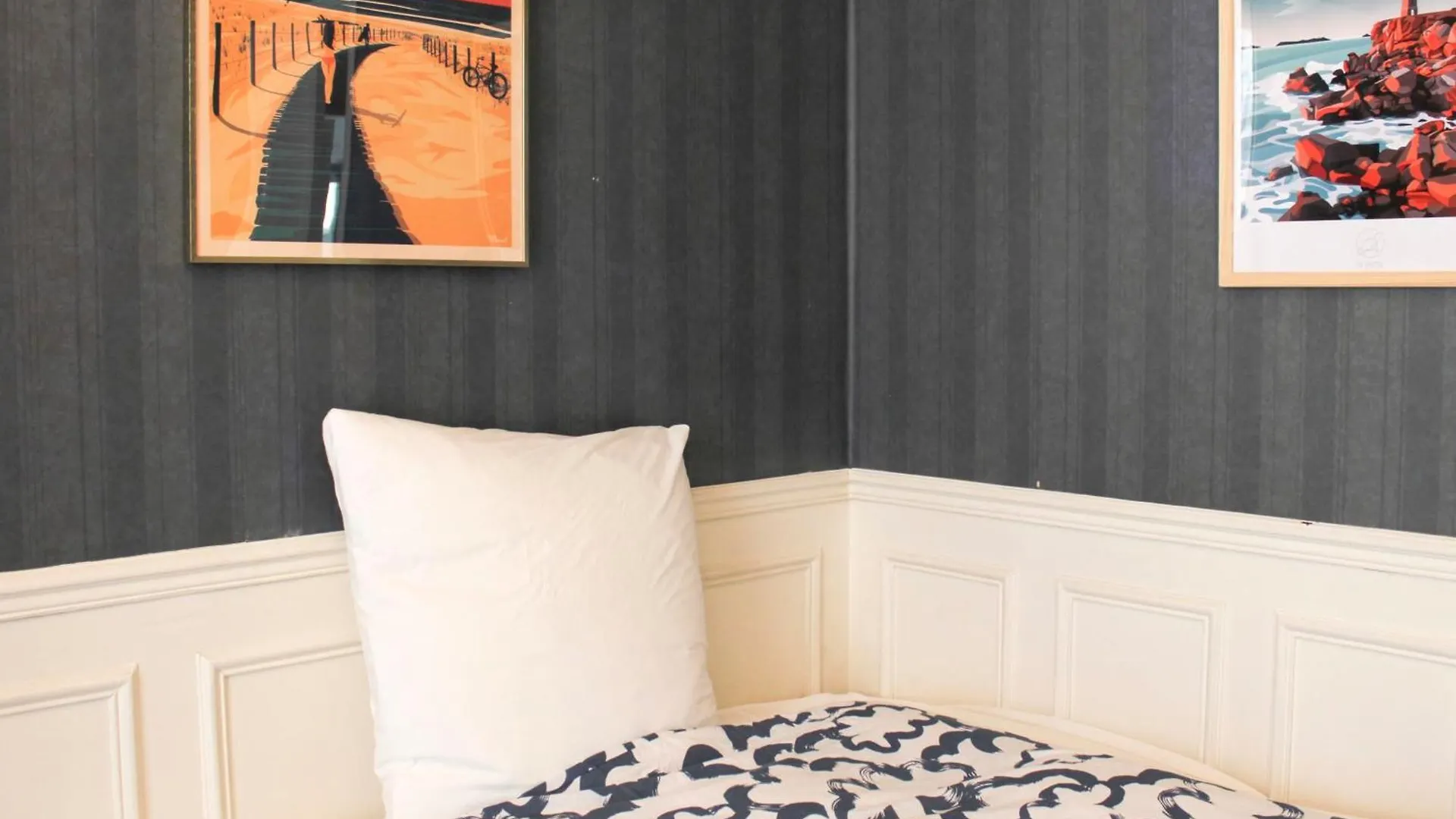 Lovely Paris Flat Close To Eiffel Tower 0*,