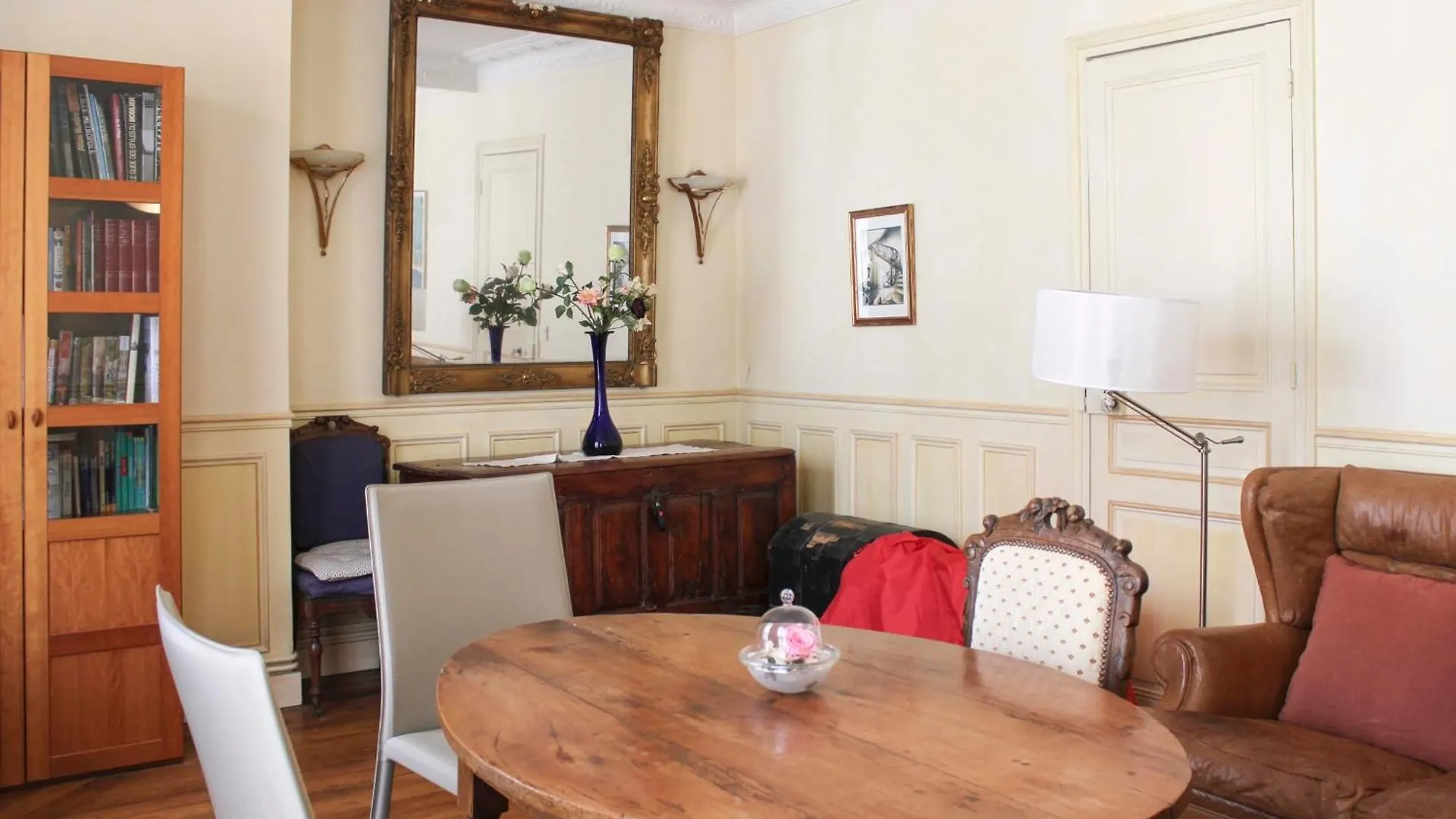 Lovely Paris Flat Close To Eiffel Tower
